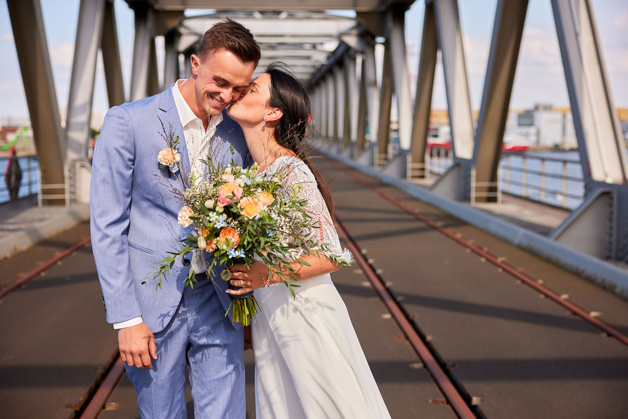 Foto uit de huwelijksreportage van Elise en Ben door huwelijksfotograaf Jorick Michiels
