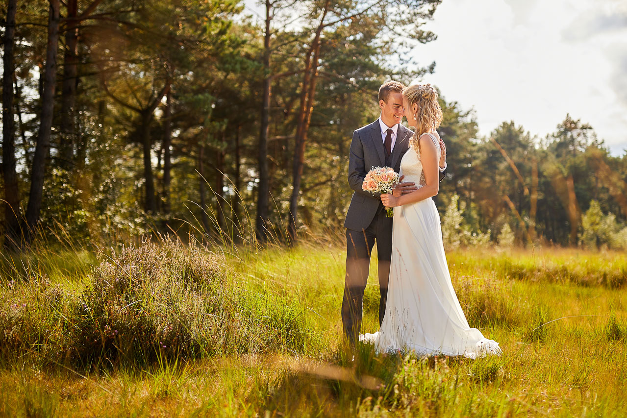 Foto uit de huwelijksreportage van Liesbeth en Kevin door huwelijksfotograaf Jorick Michiels